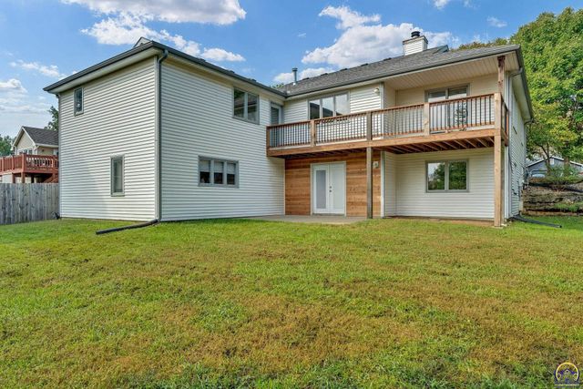 206 Tumbleweed Dr, Lawrence, KS 66049