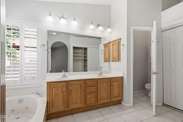 225 W VERA Lane, Tempe, AZ 85284