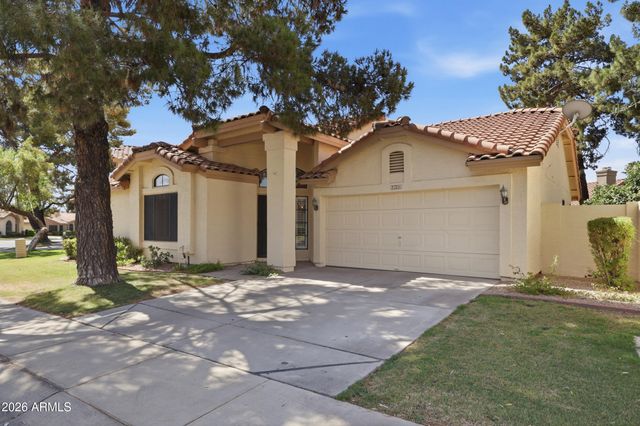 225 W VERA Lane, Tempe, AZ 85284