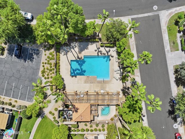 225 W VERA Lane, Tempe, AZ 85284