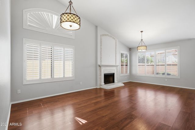 225 W VERA Lane, Tempe, AZ 85284