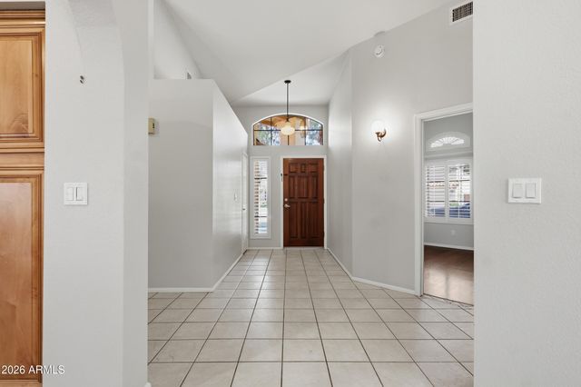 225 W VERA Lane, Tempe, AZ 85284