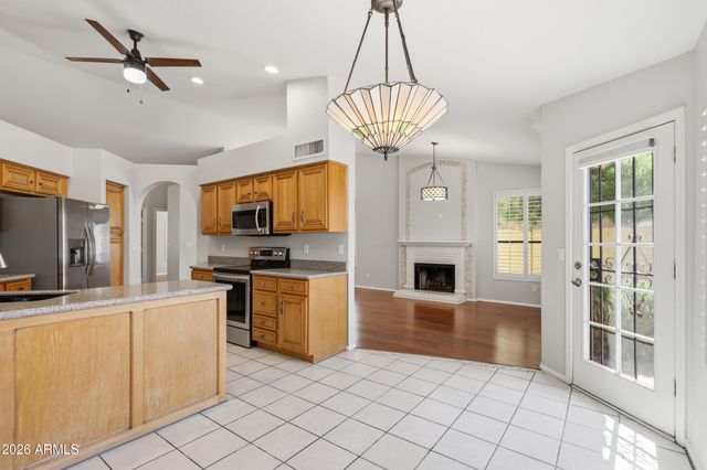 225 W VERA Lane, Tempe, AZ 85284