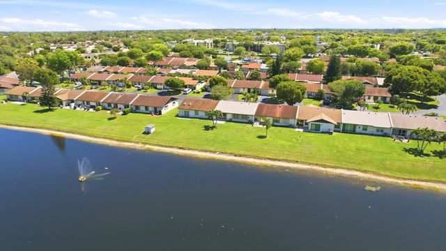 15924 Laurel Oak Circle, Delray Beach, FL 33484