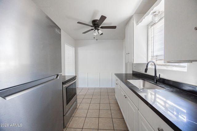 1915 N 26TH Place 4, Phoenix, AZ 85008