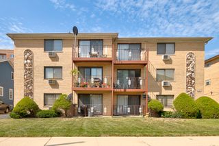 394 Alles Street 3B, Des Plaines, IL 60016
