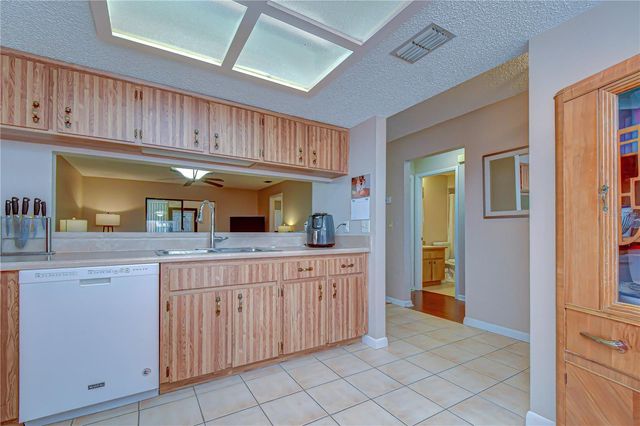 38235 BOXWOOD DRIVE 38235, Zephyrhills, FL 33542