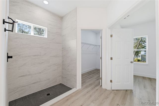 2275 W Linden Drive, Citrus Springs, FL 34434