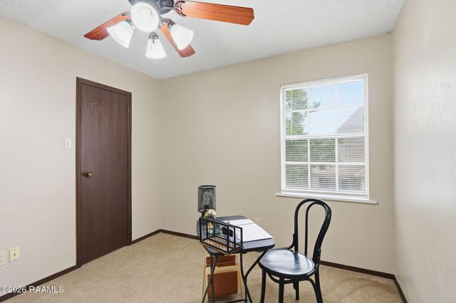 200 Lodge Dr. 801, Lafayette, LA 70506