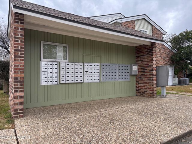 200 Lodge Dr. 801, Lafayette, LA 70506