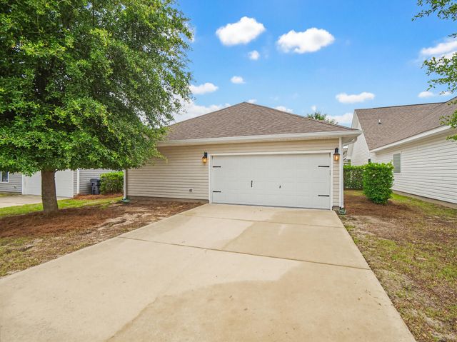 237 Nelly Street, Freeport, FL 32439