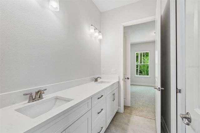 4881 MAJESTIC HILLS LOOP, Brooksville, FL 34601