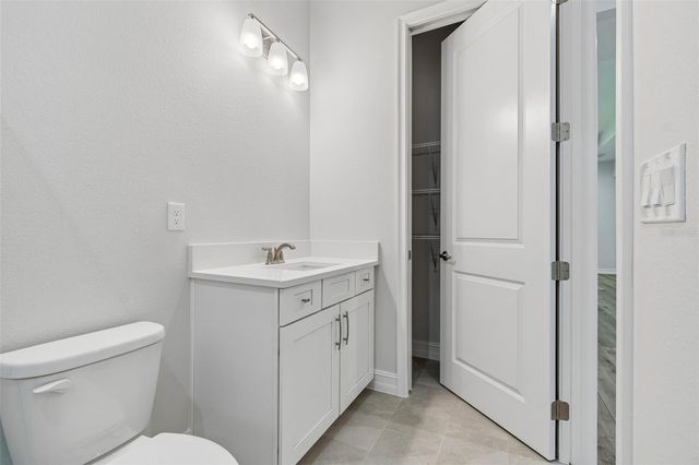 4881 MAJESTIC HILLS LOOP, Brooksville, FL 34601