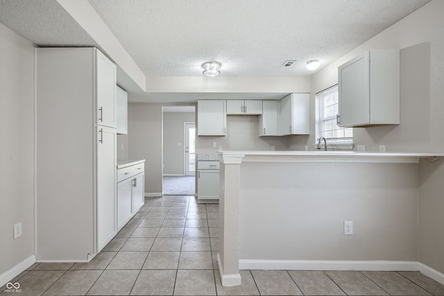 4134 Canapple Drive, Indianapolis, IN 46235