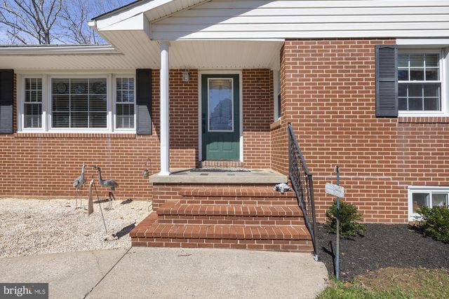 2300 PIN OAK DR, Finksburg, MD 21048