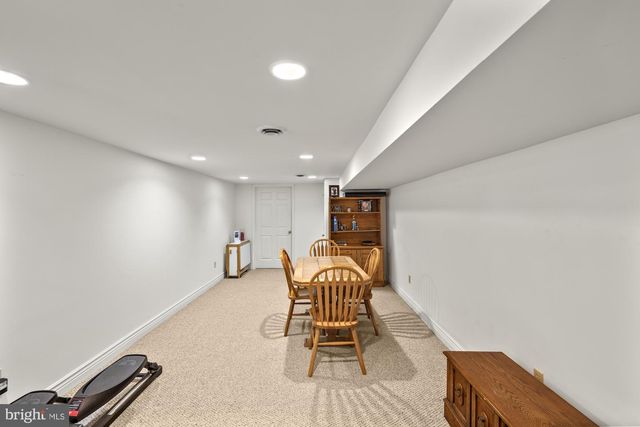 2300 PIN OAK DR, Finksburg, MD 21048