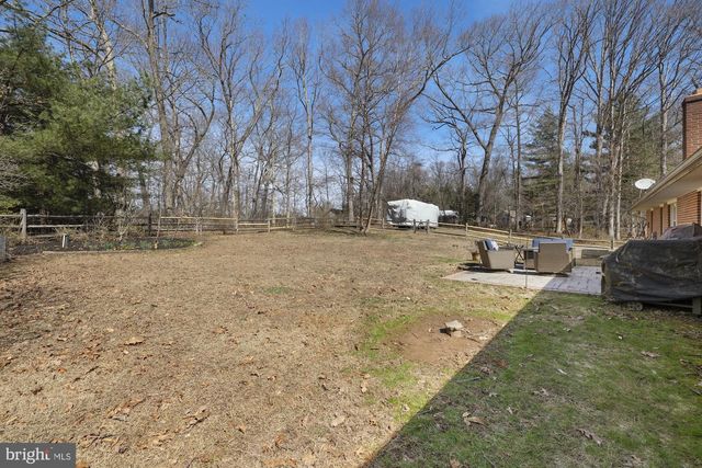 2300 PIN OAK DR, Finksburg, MD 21048