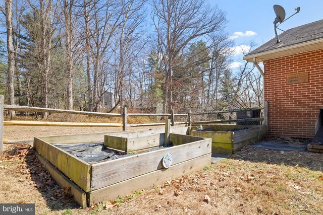 2300 PIN OAK DR, Finksburg, MD 21048