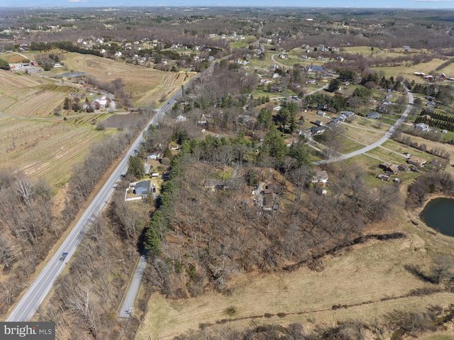 2300 PIN OAK DR, Finksburg, MD 21048