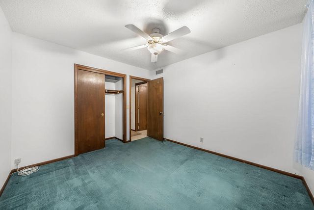 22742 LINDEN Road, Crescent, IA 51526