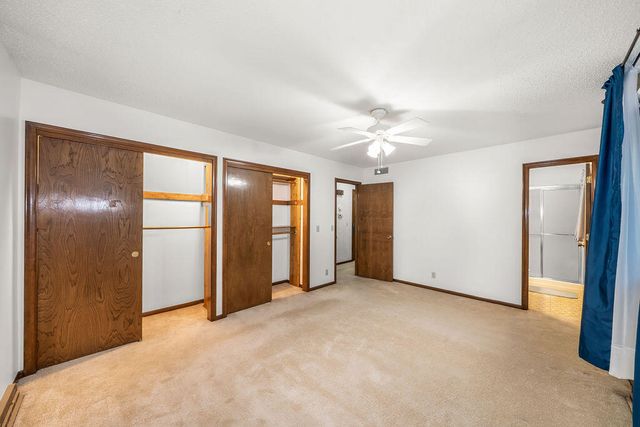 22742 LINDEN Road, Crescent, IA 51526