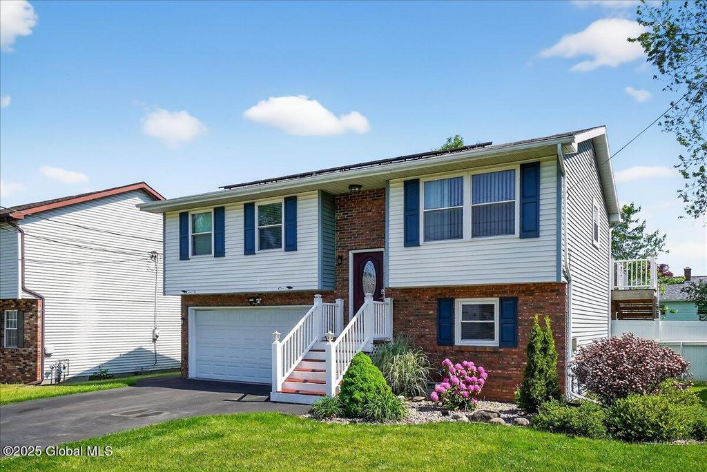 1155 Coplon Avenue, Schenectady, NY 12309
