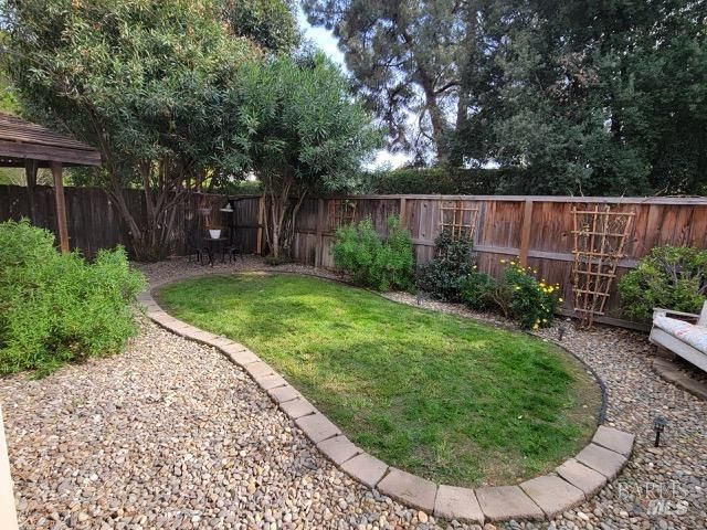 530 Eldridge Ave, Vacaville, CA 95688