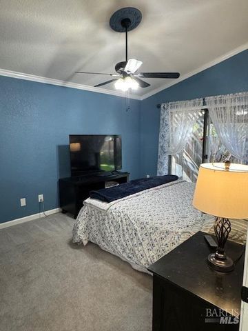 530 Eldridge Ave, Vacaville, CA 95688