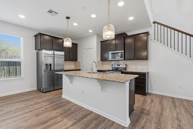 3240 E Whitestone BLVD 28, Cedar Park, TX 78613