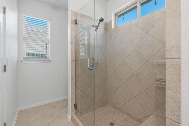 3240 E Whitestone BLVD 28, Cedar Park, TX 78613