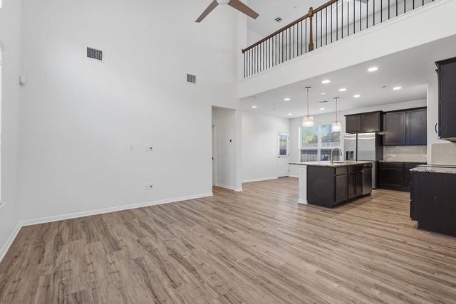 3240 E Whitestone BLVD 28, Cedar Park, TX 78613