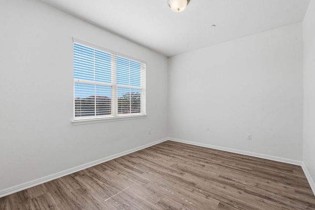 3240 E Whitestone BLVD 28, Cedar Park, TX 78613