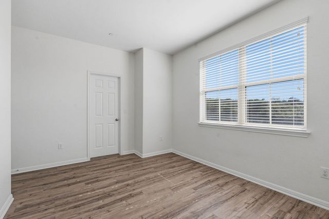 3240 E Whitestone BLVD 28, Cedar Park, TX 78613