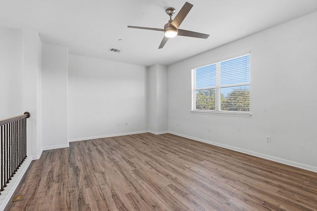 3240 E Whitestone BLVD 28, Cedar Park, TX 78613