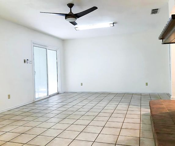 3423 94th Street, Lubbock, TX 79423