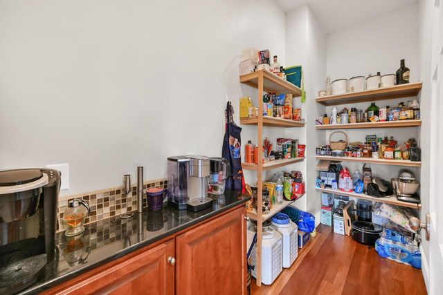3268 Bay Hill ROAD, Port Washington, WI 53074