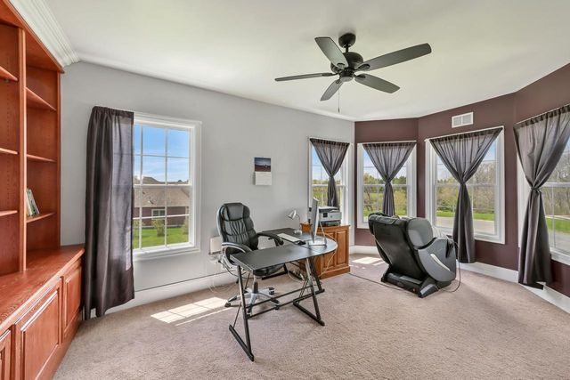 3268 Bay Hill ROAD, Port Washington, WI 53074