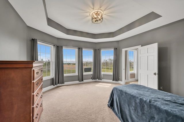 3268 Bay Hill ROAD, Port Washington, WI 53074
