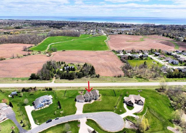 3268 Bay Hill ROAD, Port Washington, WI 53074