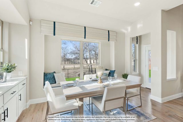 546 Hearthstone Boulevard, Red Oak, TX 75154