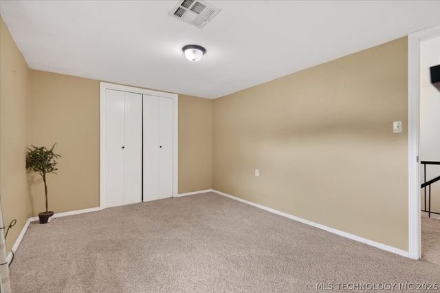 1242 May Lane, Bartlesville, OK 74006