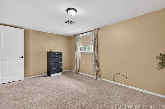 1242 May Lane, Bartlesville, OK 74006