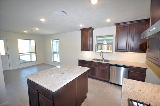 3502 Bahia Road, League City, TX 77539