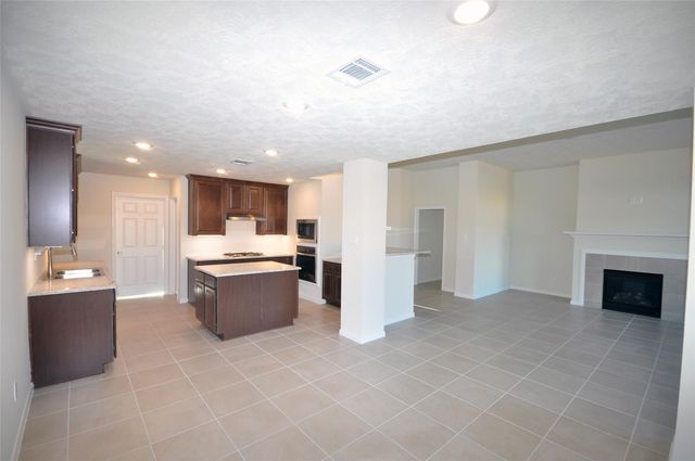 3502 Bahia Road, League City, TX 77539