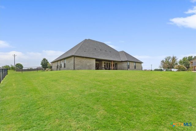 630 River Road, Gatesville, TX 76528