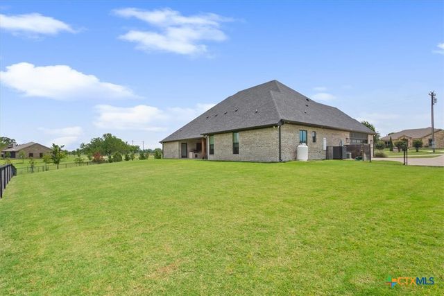 630 River Road, Gatesville, TX 76528