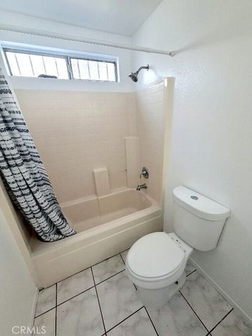 1503 W Adams Boulevard, Los Angeles, CA 90007