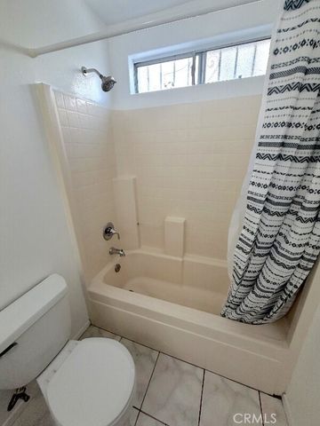 1503 W Adams Boulevard, Los Angeles, CA 90007