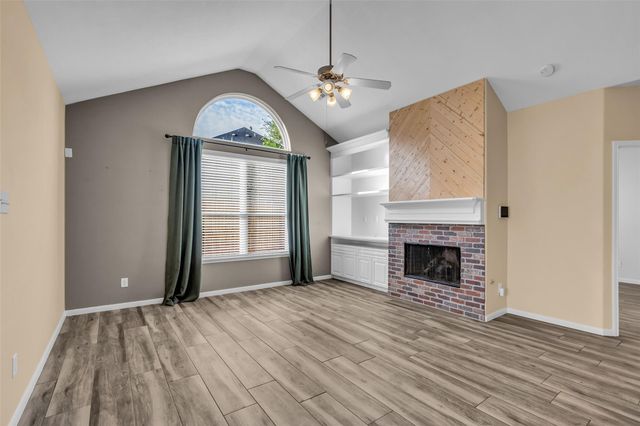 8327 Terra Valley Lane, Tomball, TX 77375