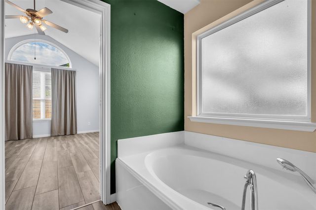 8327 Terra Valley Lane, Tomball, TX 77375